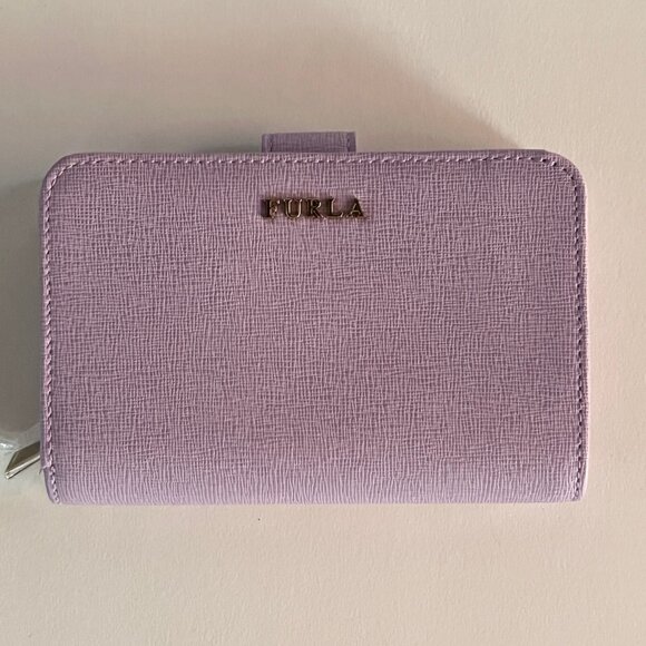 Furla Babylon M zip around leather wallet. Brand new with tags in box - Picture 2 of 5